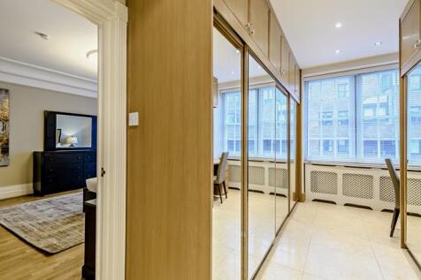 Master Bedroom dressing room 