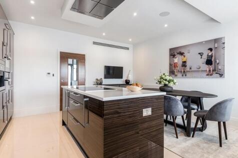 Kitchen - Ground Floor 