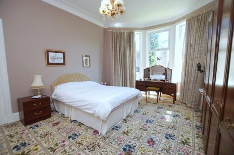 47 South Street Greenock  (12) bedroom one.jpg