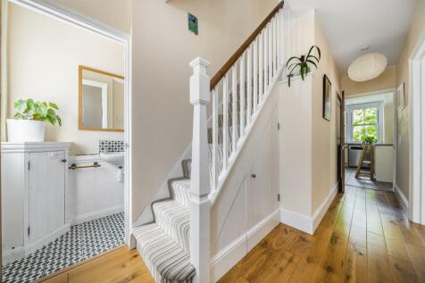 entrance hall h.jpg