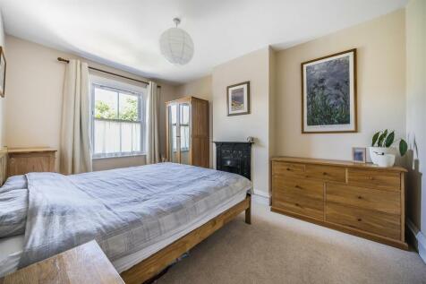 bedroom 1 h.jpg