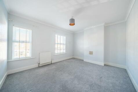 bedroom 1 h.jpg