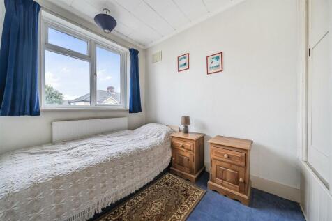 bedroom 3 h.jpg