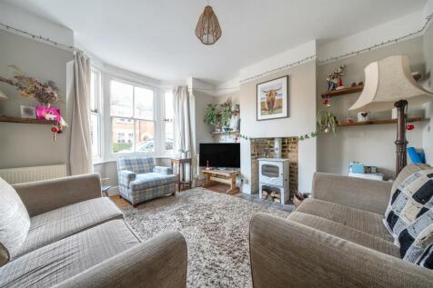 sitting room h.JPG