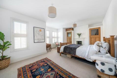 bedroom 1 h.jpg