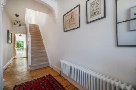 entrance hall h.jpg