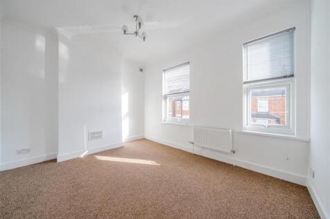 bedroom 1 h.jpg