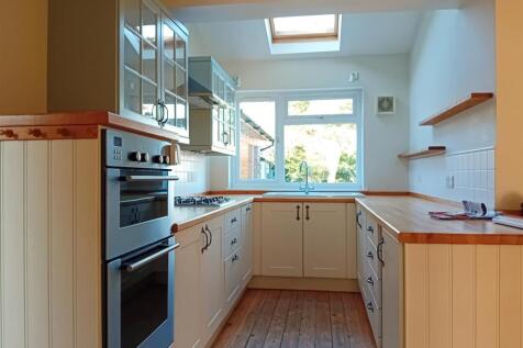 Rees kitchen.jpg