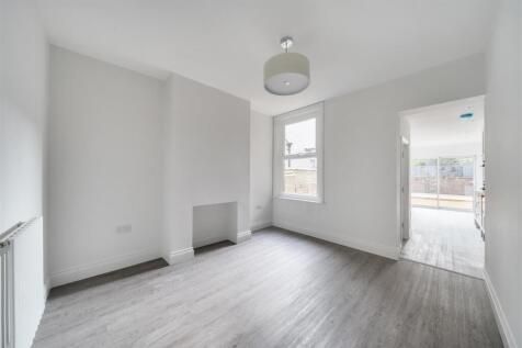 dining room h.jpg