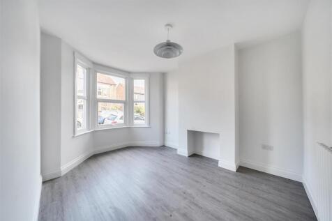 sitting room h.jpg