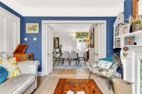 through living room ii.jpg