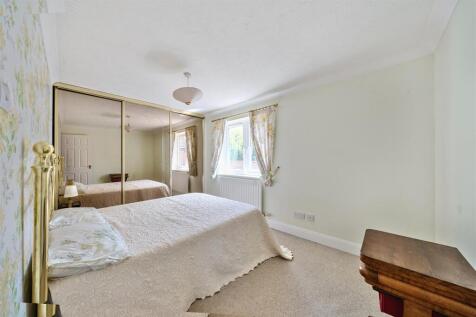 bedroom 1 h.jpg