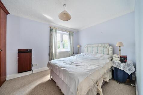 bedroom 2 h.jpg