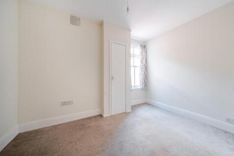 bedroom 2 h.JPG