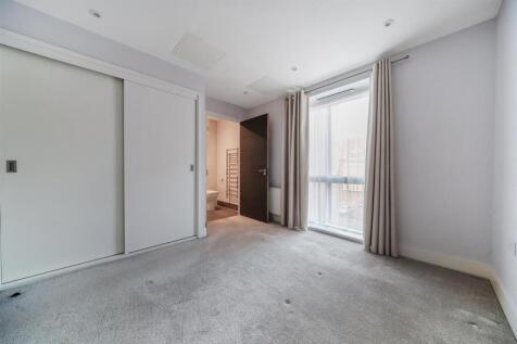 bedroom 1 h.JPG