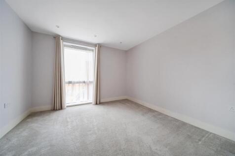 bedroom 2 h.JPG