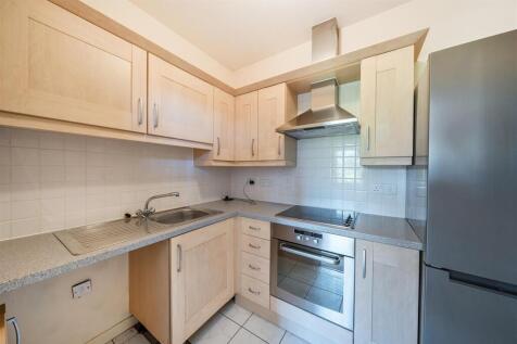 kitchen h.jpg