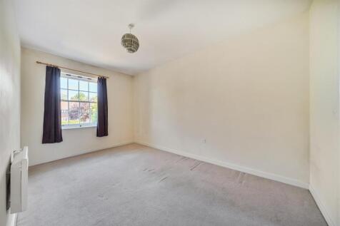bedroom 1 h.jpg