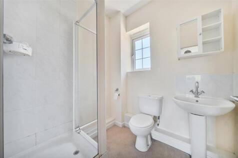 en-suite h.jpg