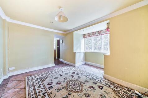 breakfast room h.jpg