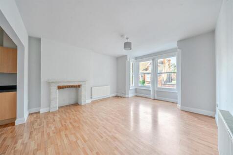 living room h.jpg