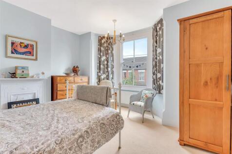 bedroom 1 ii.jpg