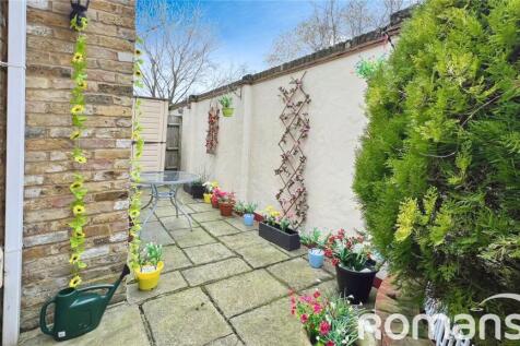 Courtyard - Garden