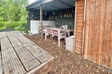 Garden Bar