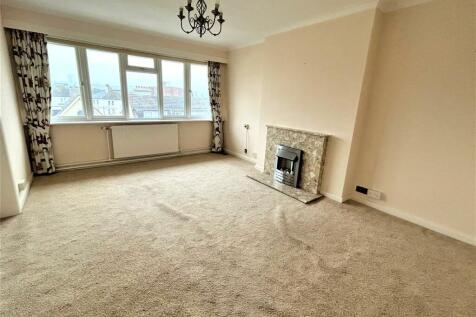 Living Room.jpeg