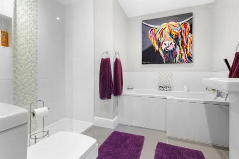 En-Suite for Bedroom 5