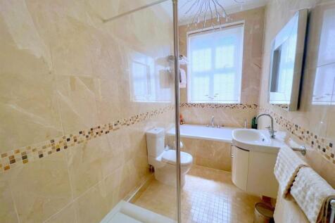 Modern Bathroom