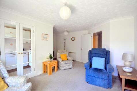 Sitting/Dining Room