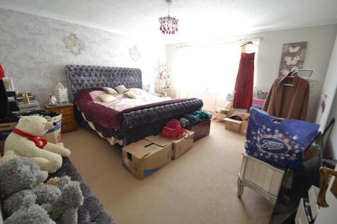 MILLBANKBED1.JPG