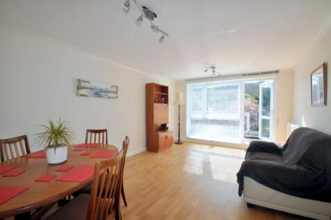 Sitting/Dining Room