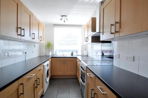 Kitchen.JPG