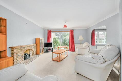 Sitting Room Area