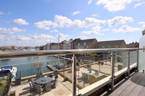 Sitting Room Balcony