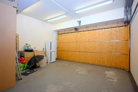Double Garage