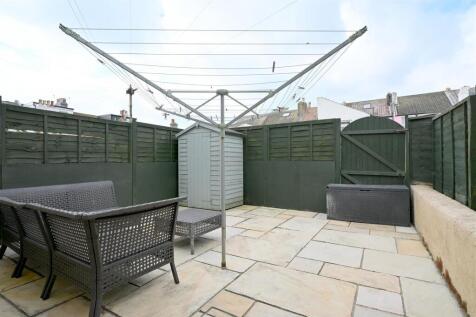 Courtyard Garden