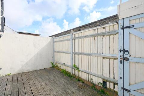 Rear Courtyard