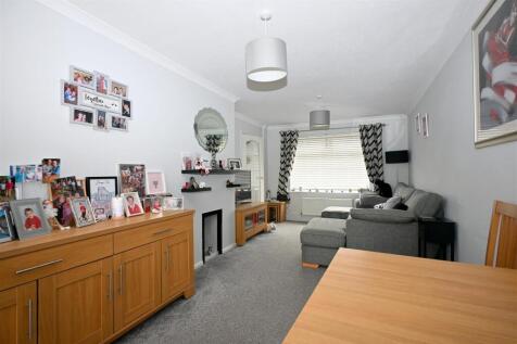 Sitting/Dining Room