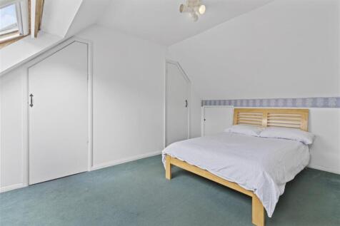 bedroom4r.jpeg
