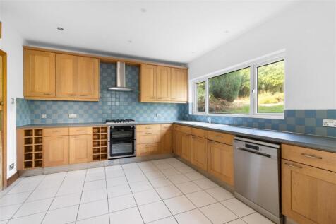 kitchen3.jpg