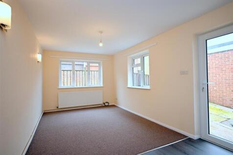 Sitting/Dining Room
