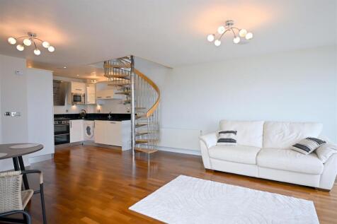 Living Room Open Plan to Kitchen