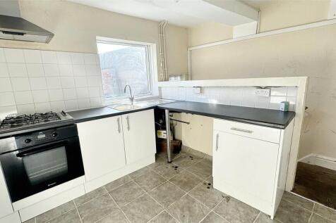 Flat Kitchen