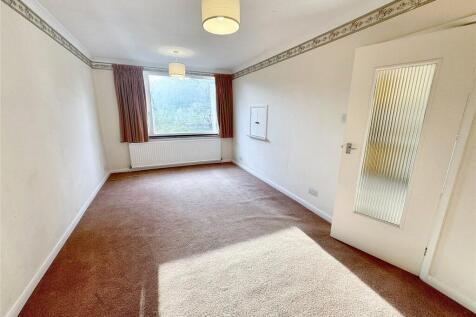 Sitting/Dining Room