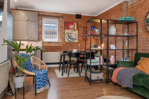 Living/Dining Kit