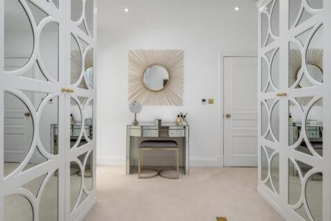 Dressing Room