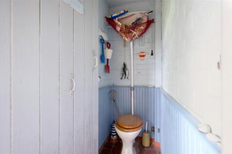 Outside Wc